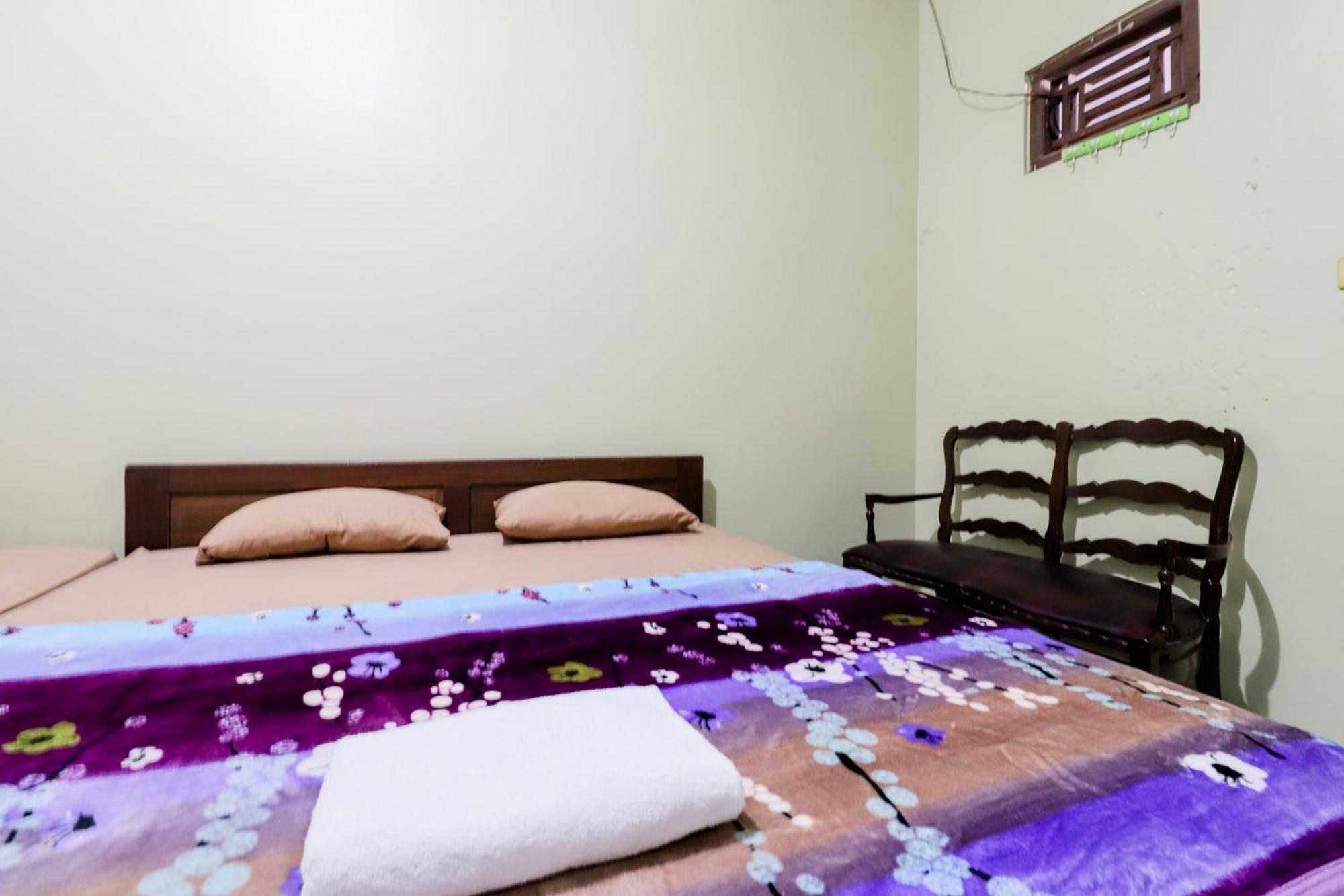 Appartement Nurudin House à Magelang Extérieur photo