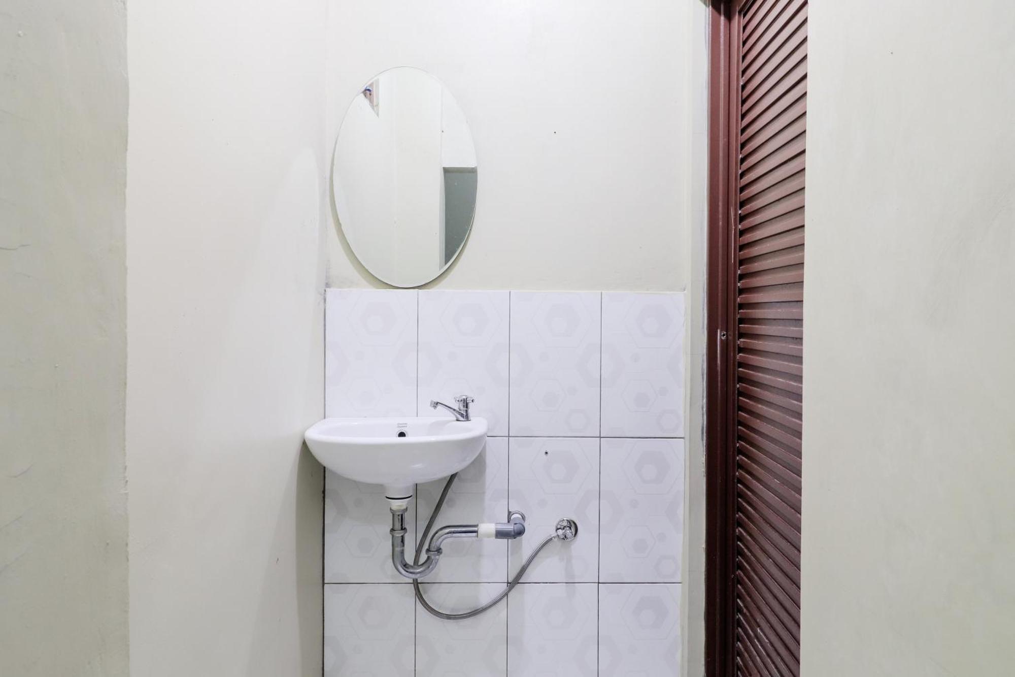 Appartement Nurudin House à Magelang Extérieur photo